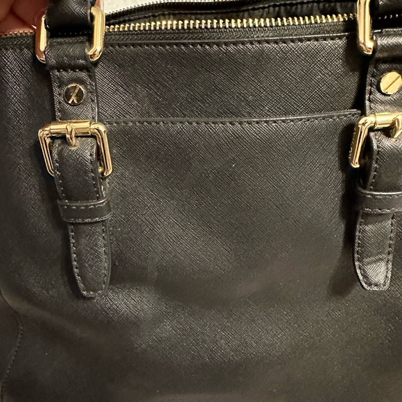 Michael kors satchel - Picture 6 of 8